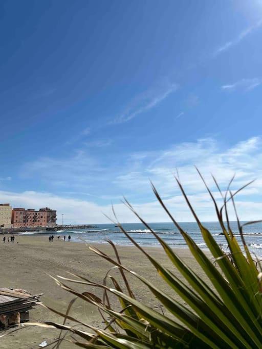 Vacanze Romane Apartment Anzio Ngoại thất bức ảnh