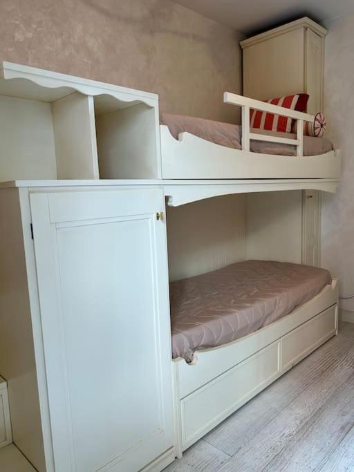Vacanze Romane Apartment Anzio Ngoại thất bức ảnh